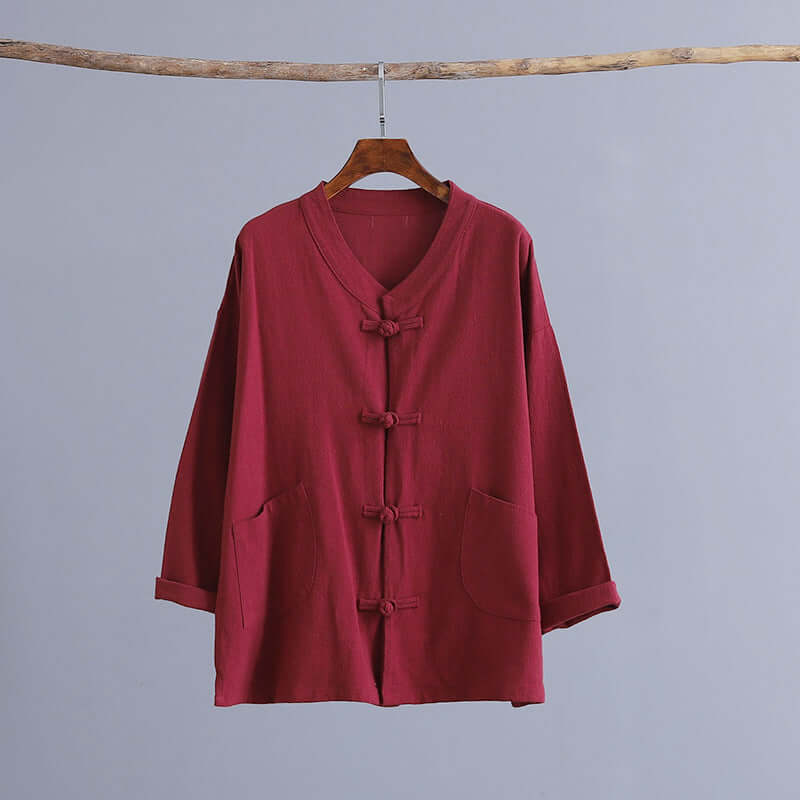 Neia studio blouse en lin rouge pour femmes, style cardigan, tissu en chanvre, mode traditionnelle chinoise.