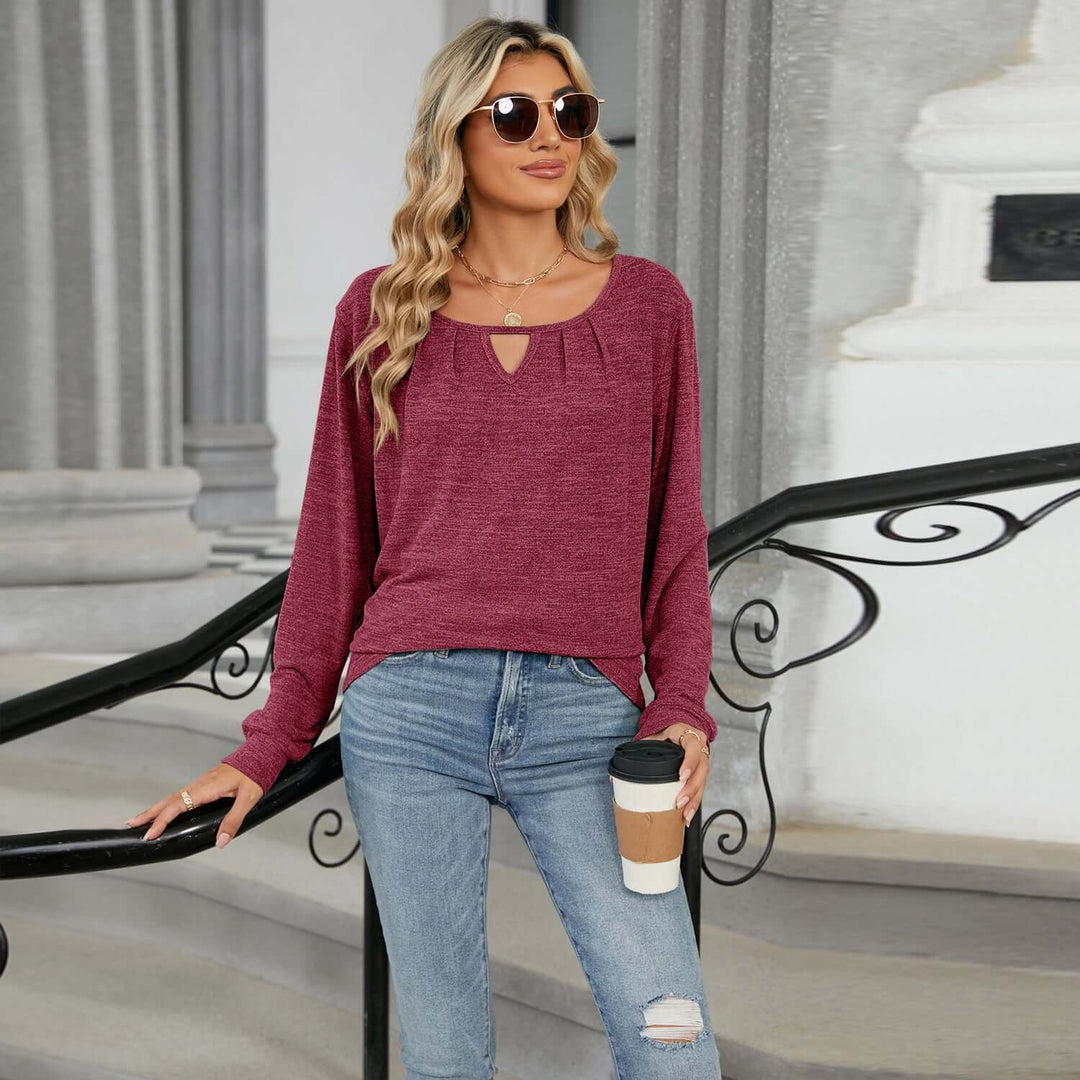Neia studio T-shirt à manches longues amples de couleur unie, parfaite pour un look décontracté et tendance.