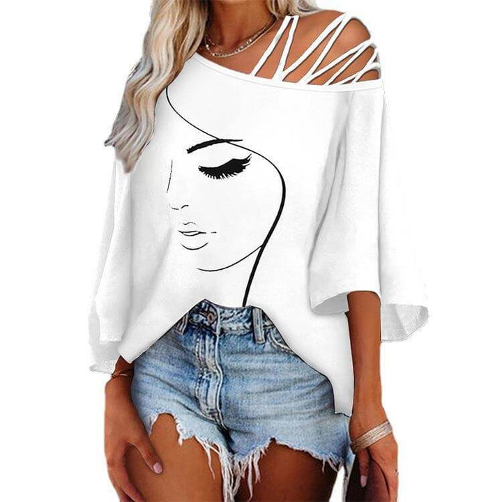 Tops décontractés pour femmes de Neia studio avec un design stylé et loose, disponibles en blanc, rouge et bleu.